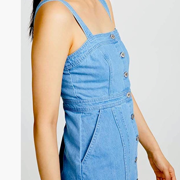 BB Dakota Jean Light Blue overall dress *worn once* Size 4 so cute and comfy - Picture 3 of 9